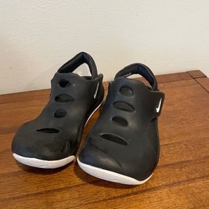 Nike water shoes 10C